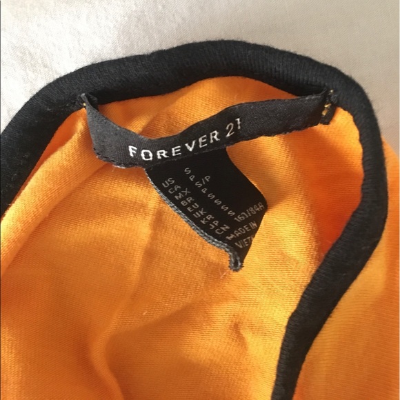 Cropped Halter Top - Picture 8 of 8